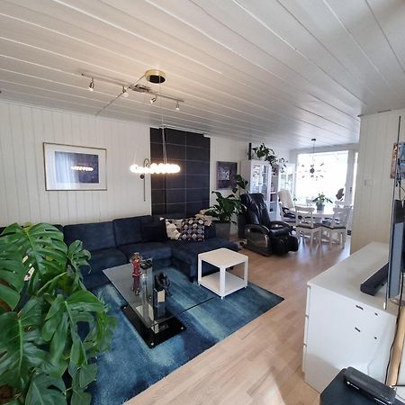 Room In Handsome Haven House Gjøvik Eksteriør bilde
